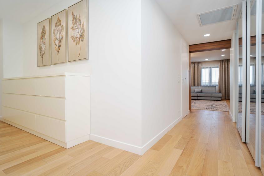 Vânzare Penthouse Lux 432 mp Conest Tudor Vladimirescu Utilat+Mobilat