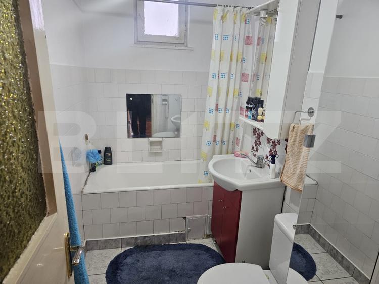 Apartament 3 camere, zona Spital Judetean