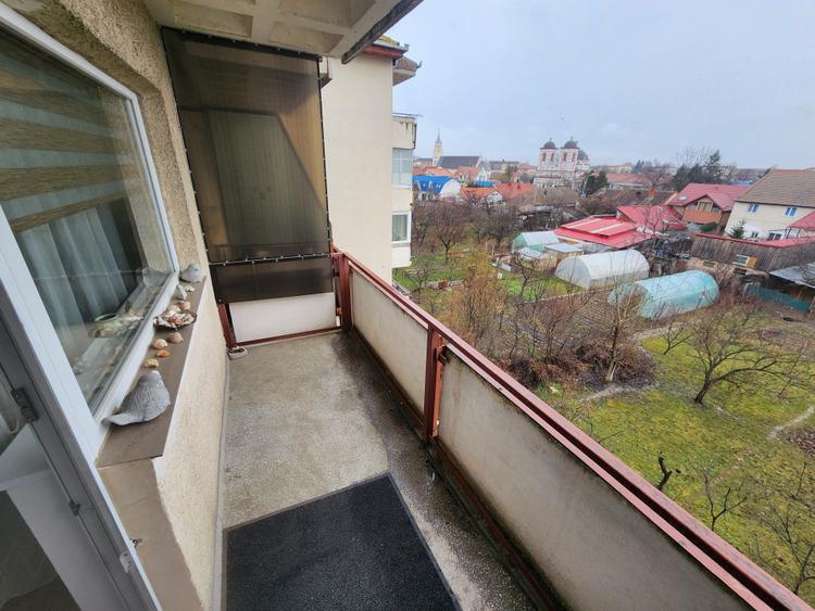 Vand apartament in Zona Steaua comision zero