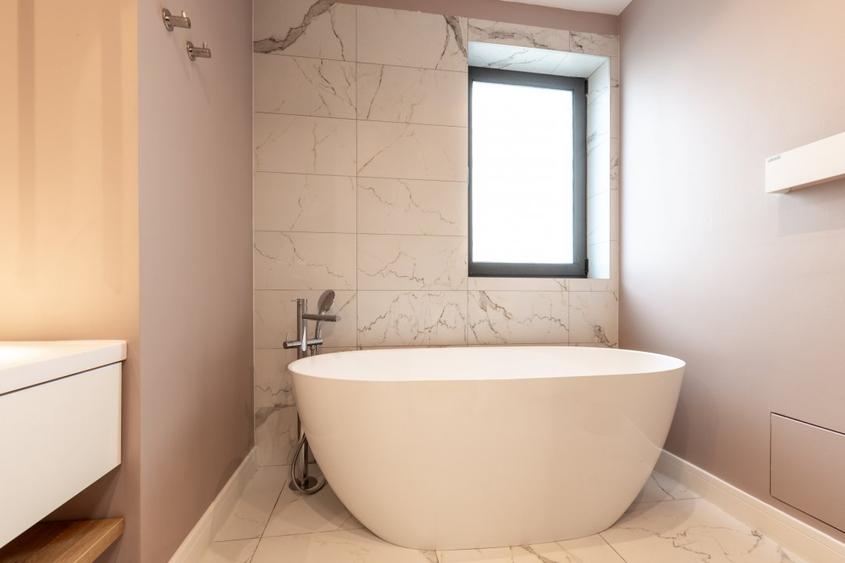 Penthouse Mobilat si Utilat cu Priveliste Panoramica spre oras