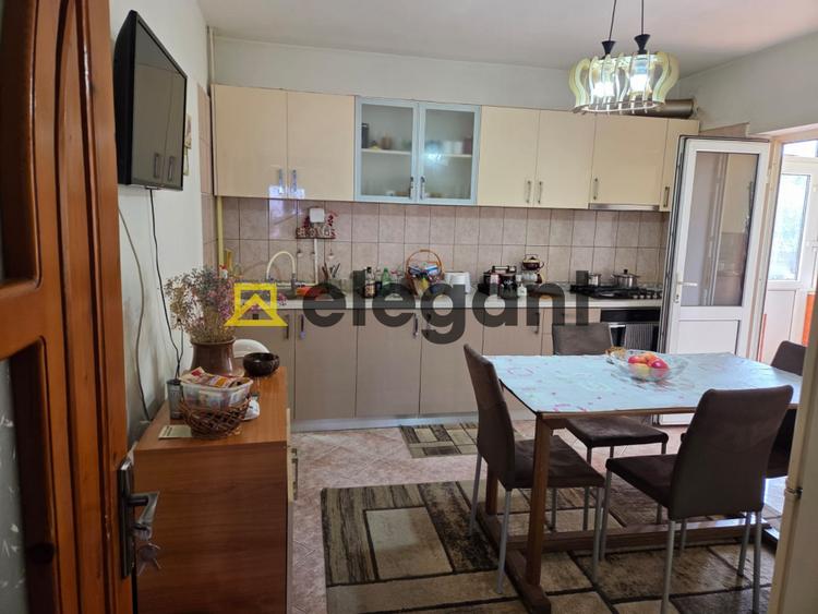 Casa P+M, 242 mp, beci, mobilata, centrala, 650 mp teren, Drumul Muntenilor