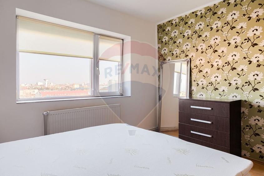 Apartament 3 camere de închiriat zona Aurel Vlaicu