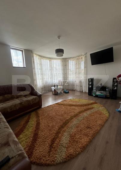 Casă de vânzare, 5 camere, 300 mp + curte de 1000 mp, Bistrita