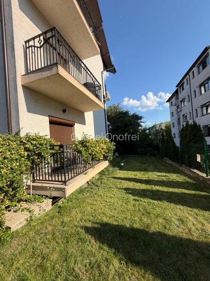 Apartament de închiriat 3 cam PRET 570E - 8