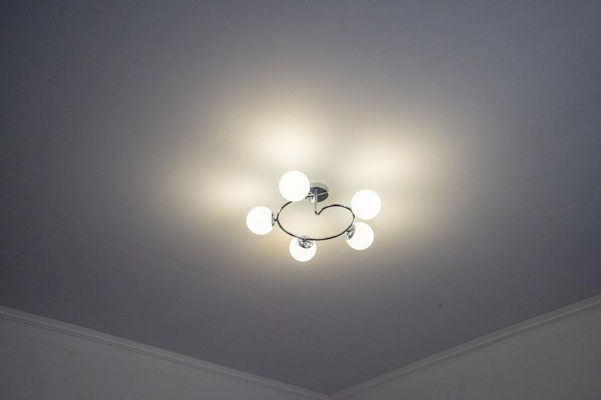 Apartament cu 2 camere, casă la curte comună – Central, Oradea