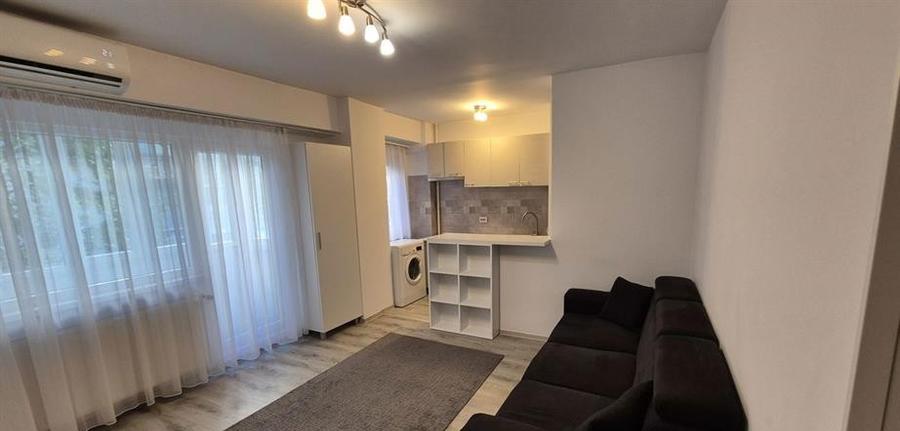 Tineretului, garsoniera, BOILER, 5 min metrou, moderna