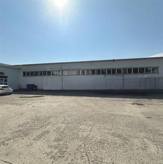 HALA/BIROURI/ HALA DEPOZIT SI 2900 MP TEREN DE VANZARE BACAU