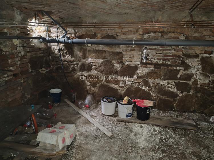 Casa 5 camere libera la vanzare SACELE - ELECTOPRECIZIA - 22