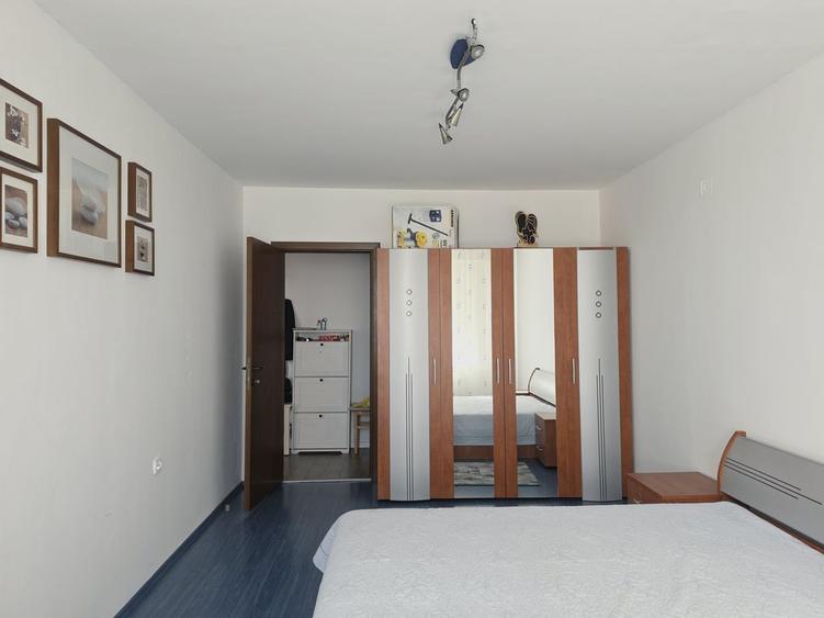 Astra zona școala 7 strada Apollo apartament 3 camere Liber la vânzare