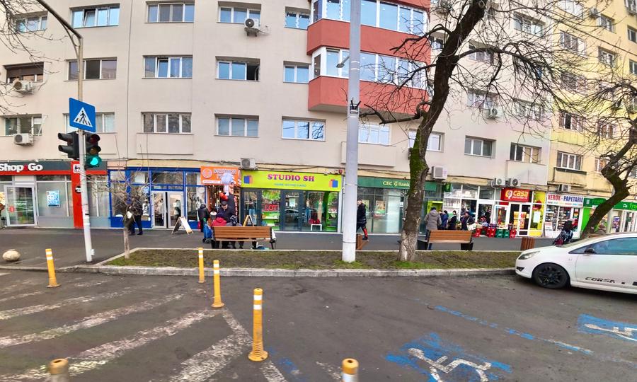 Vanzare spatiu comercial Rahova, 111 mp, chirie 5615 euro, randament mare