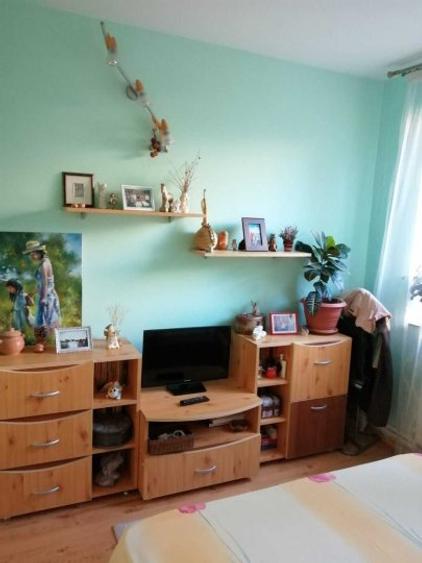 Apartament 3 camere decomandate zona Far