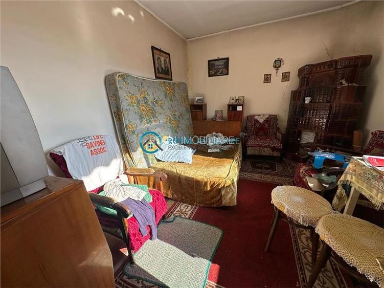 Royal Imobiliare - Vanzare Casa zona Valea Calugareasca - 4
