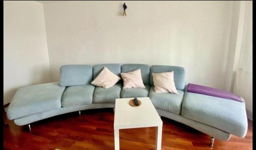 Mall Vitan/Zizin, ap 2 camere,65mp, bloc 1990/146 000euro