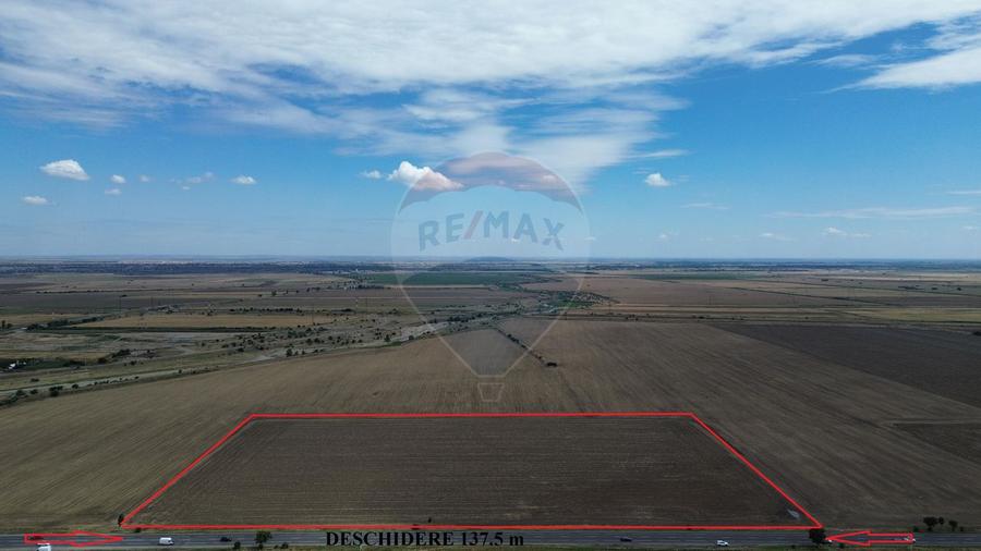 Teren Tisita/ DN2 E85 2.75 ha