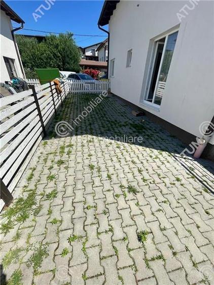 Casa cu 4 camere decomandate balcon si curte in Bavaria Park in Sibiu - 17