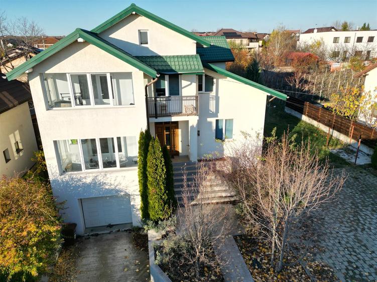 Vila de vanzare Valea Lupului