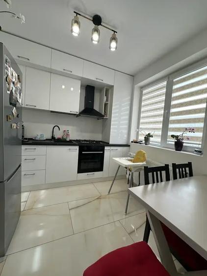 Vilă modernă tip înșiruit – casa perfectă pentru tine și familia ta