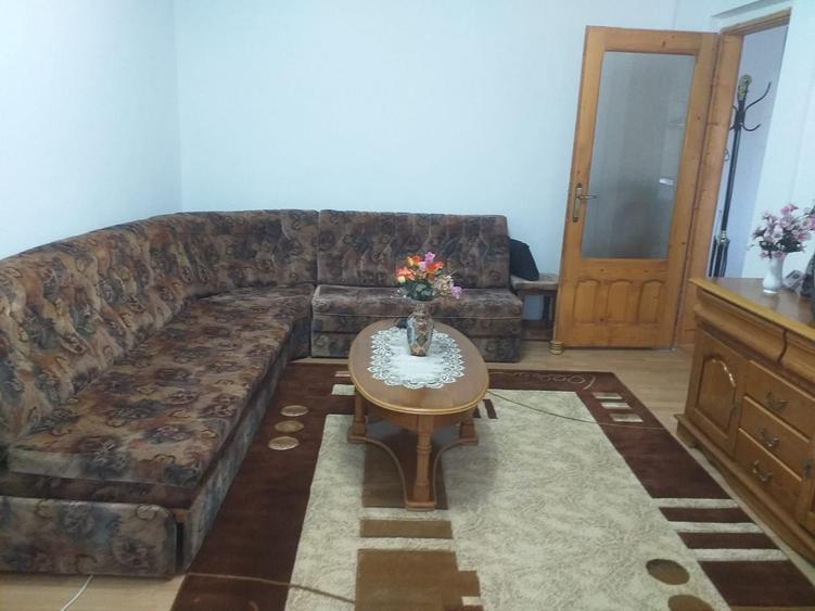 Vănd apartament complet mobilat, in Calafat