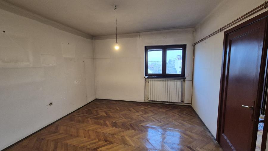 Apartament cu 3 camere 111,78 mp - Cl. Victoriei - Nicolae Iorga