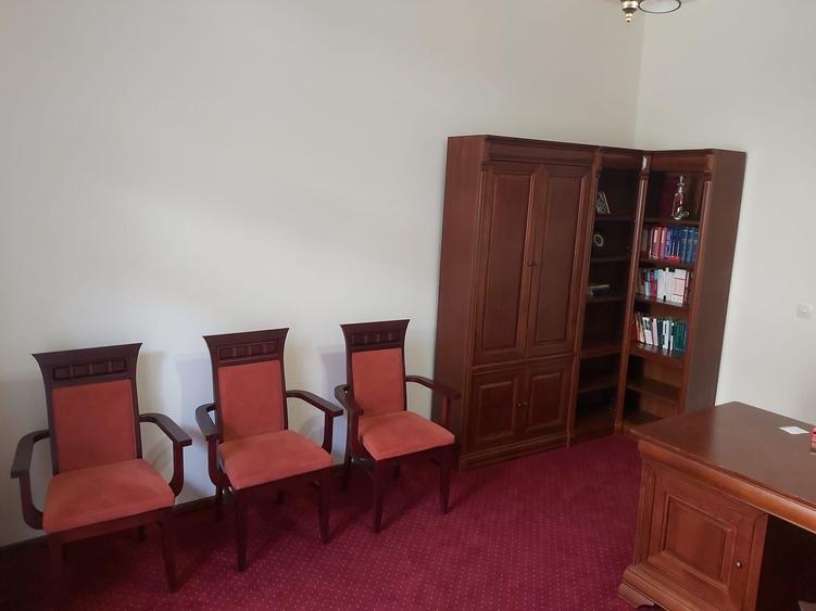 Comision 0% Apartament 3 camere + 2 băi + debara + boxă – Piața Unirii