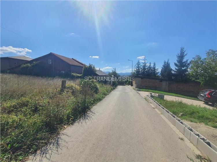 Parcela de teren 1840 mp cu front dublu - str.Viilor  -Gusterita - 6