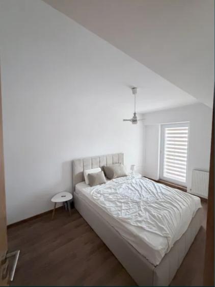2 camere 2014 boxa metrou Gorjului parcul Liniei