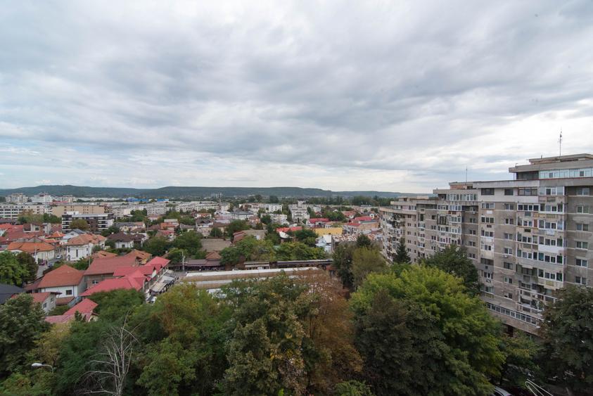 Apartament 3 camere decomandat I.C. Brătianu, Pitesti