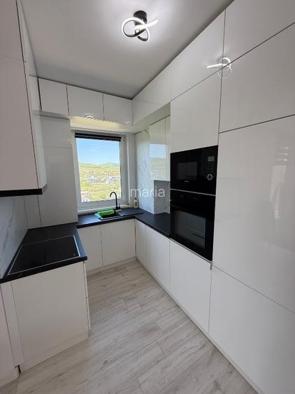Vanzare apartament 4 camere - 5
