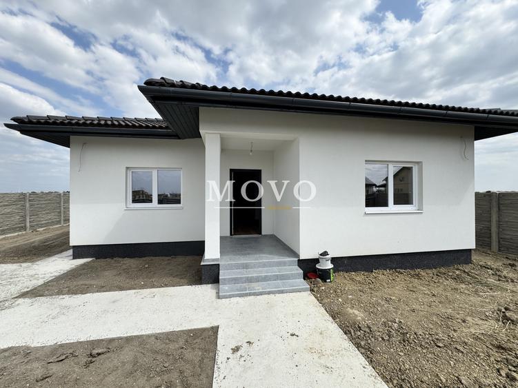 Casa Individuala in Mosnita | 3 dormitoare + 2 bai | Teren Generos