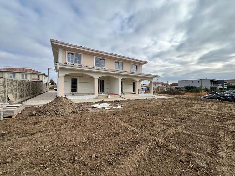 CASA cu S.A.D. in Dumbravita la 270.000 euro