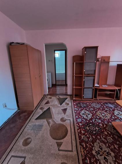 TOMIS 2,2 CAMERE ,LIBER, GAZE, 49 MP PRET 89.500 EURO
