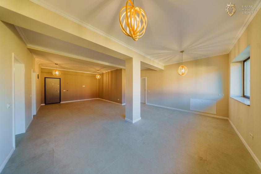 Apartament nou + curte cu terasa 4 camere in Gai