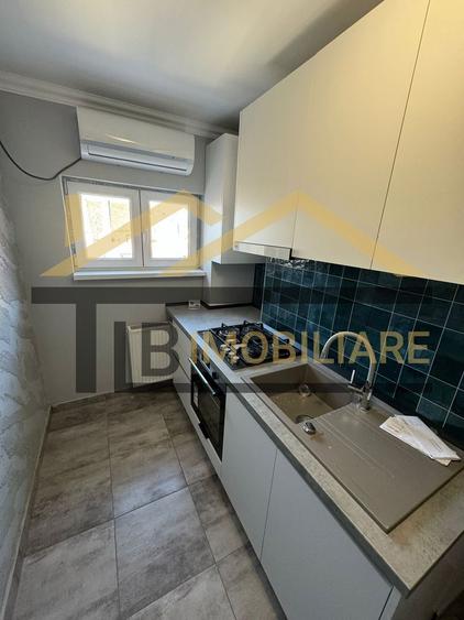 Apatament cu 2 camere, 50 mp, decomandat, Ultracentral