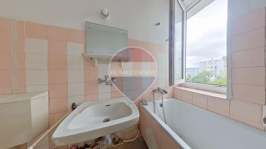 Apartament cu 2 camere, 46 MP, Central, Comision 0% - 16