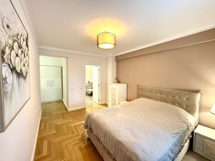 Apartament de Lux, 140 mp, cu Gradina Privata, Baneasa