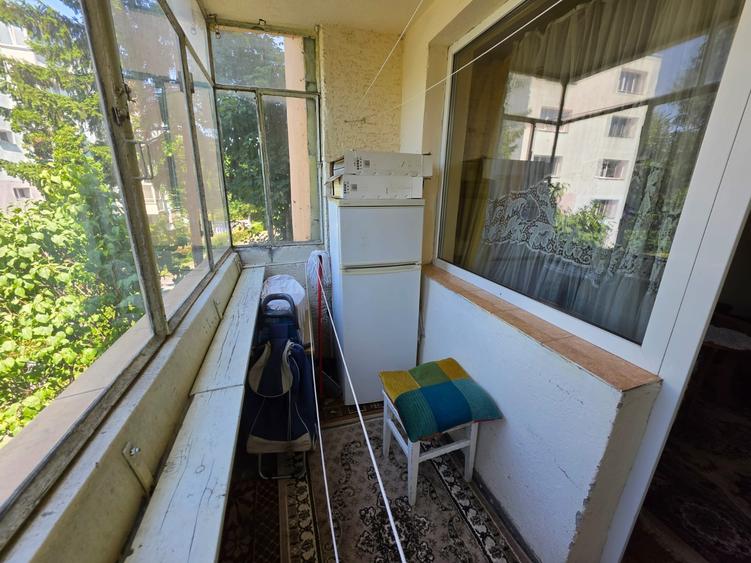 Apartament 2 camere liber la vanzare zona Astra str.Neptun etaj 1 balcon mare