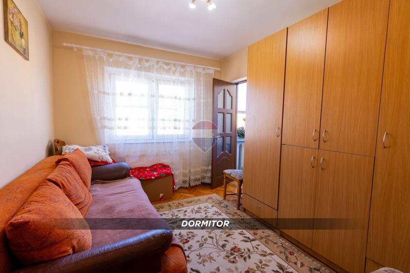 Apartament cu 3 camere de vanzare in zona Ultracentrala