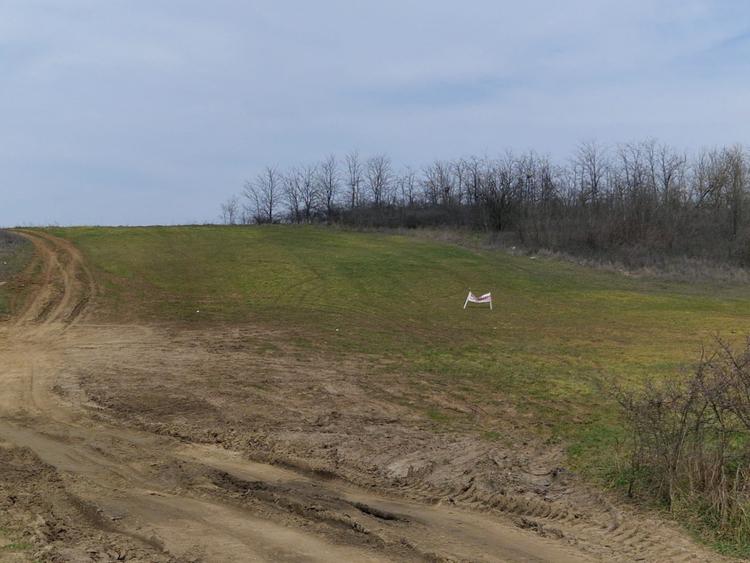 Teren intravilan de vânzare 6050 mp – Leșile