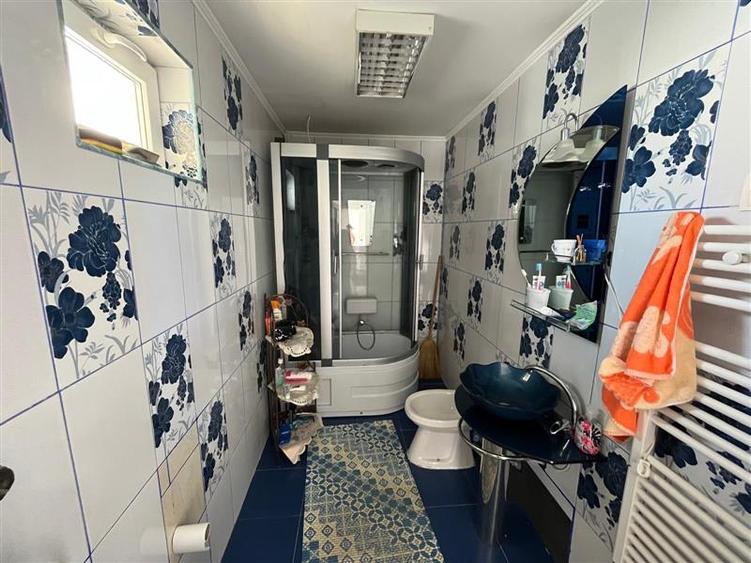 Caransebes, Casa la Curte, Zona Spitalului