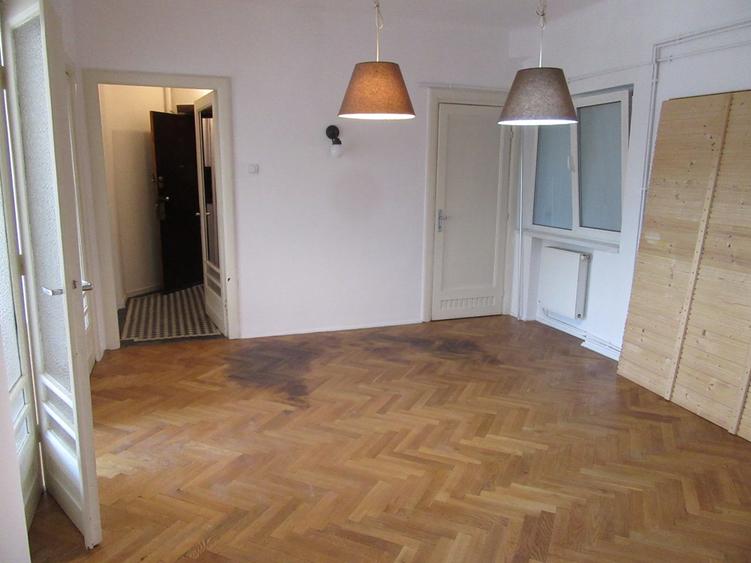 Inchiriere 3 camere B-dul Dacia cu Calea Victoriei