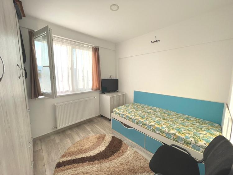 Apartament 4 camere | 3 dormitoare | Complet renovat | 82mp + balcon