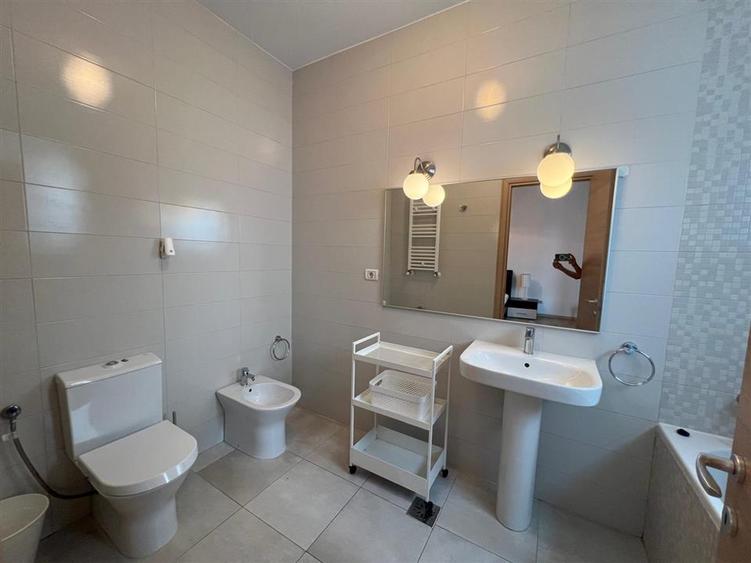 Apartament 3 camere | 130 mp | Laguna Residence | Floreasca Lac | Parcare