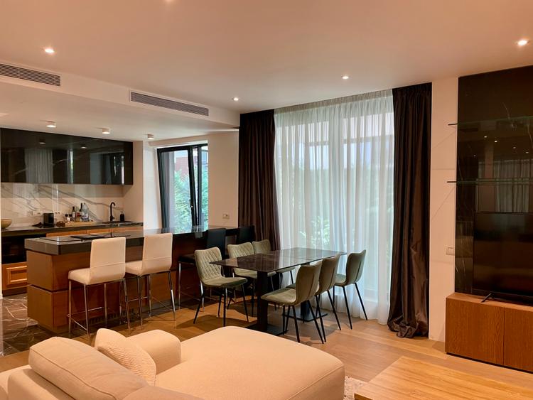 Închiriere DUPLEX premium 127 mp + 121 mp curte | 2 parcări | Primăverii