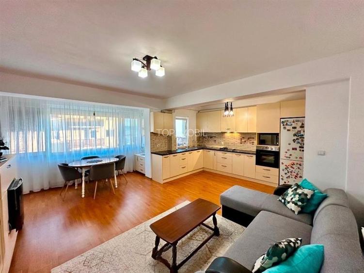 Apartament de vanzare 3 camere / boxă / loc de parcare - Valea Lupului - 2