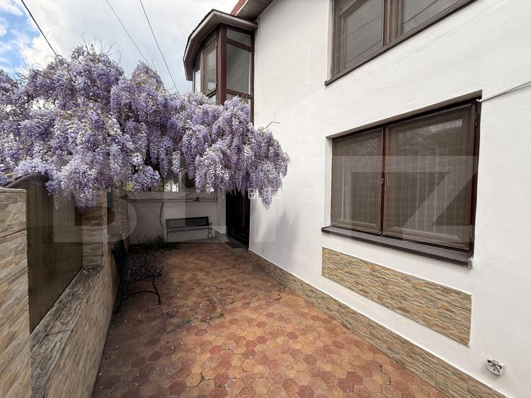 Casă P + M cu apartament 2 camere, 223 mpu, teren 253 mp, zona 1 Mai - 2