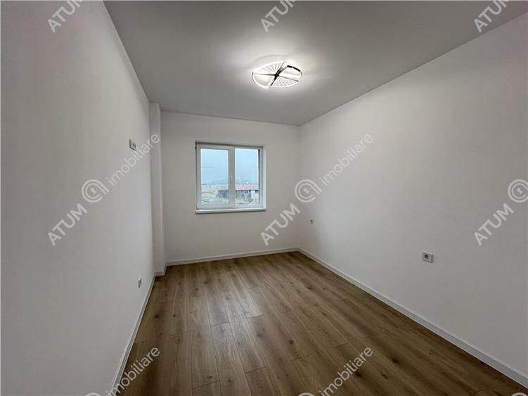 Apartament intabulat de 3 camere cu 2 balcoane pe Calea Surii Mici