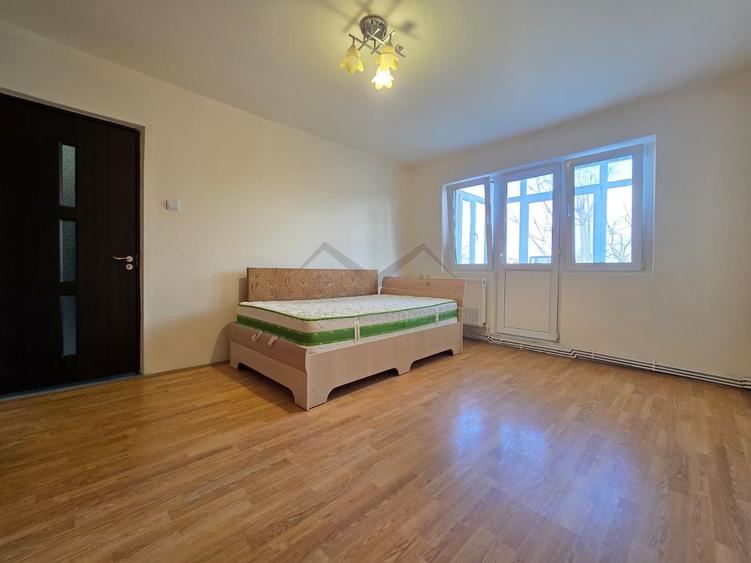 Apartament 2 camere Mircea Cel Batran