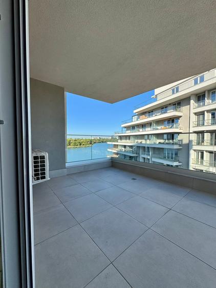 Apartament cu 3 camere - 25 mp terasa+ 1 parcare subteran- Lebada Lake Residence