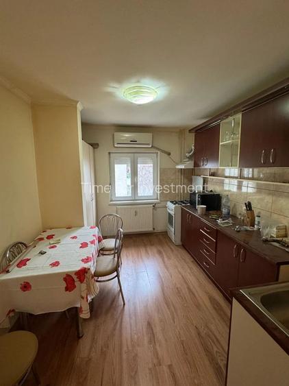 Vand apartament 3 camere, Zona Soarelui, Mobilat si Utilat, Garaj in baterie - 5