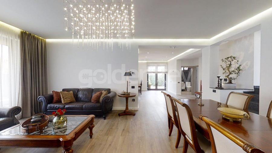Vila duplex cu 5 camere | terasa amenajata pe acoperis